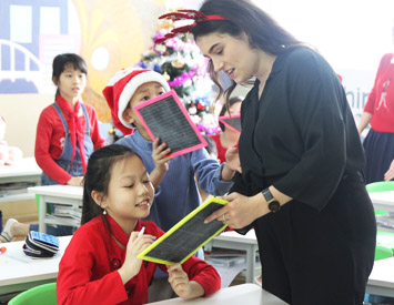 CHƯƠNG TRÌNH HỌC TIẾNG ANH HỆ THỐNG LIÊN CẤP LÔMÔNÔXỐP