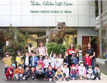 Little Lomoers “Lên rừng, xuống biển” khám phá hơn 40 nghìn loài động thực vật