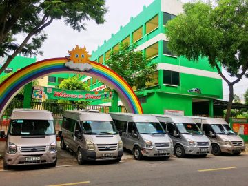 HÀNH TRÌNH ĐẾN TRƯỜNG AN TOÀN CÙNG ĐỘI XE TUYẾN CỦA LOMOERS